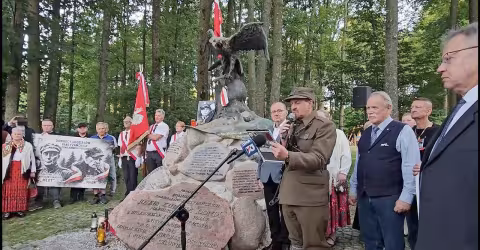 Embedded thumbnail for "Ogień" nadal płonie w Zakopanem - 20. rocznica odsłonięcia pomnika "Ognia" w Zakopanem